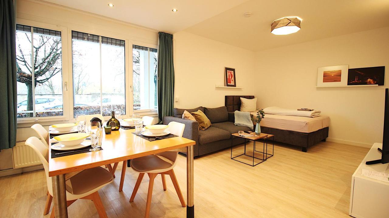 High-Quality Apartments Near Residence - Parking Space Würzburg Esterno foto