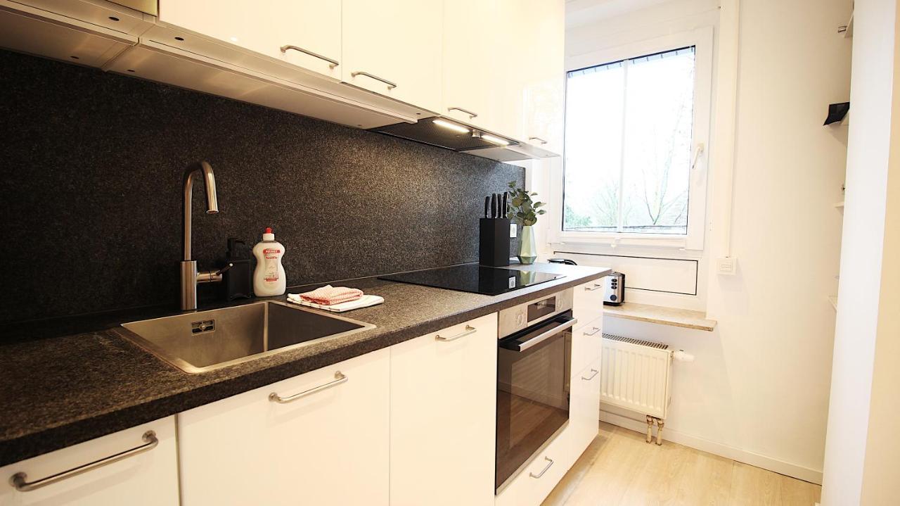 High-Quality Apartments Near Residence - Parking Space Würzburg Esterno foto