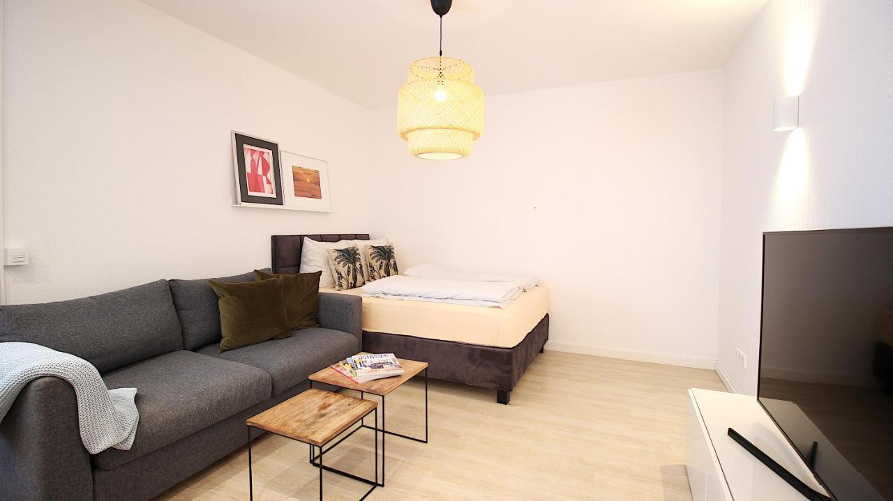 High-Quality Apartments Near Residence - Parking Space Würzburg Esterno foto